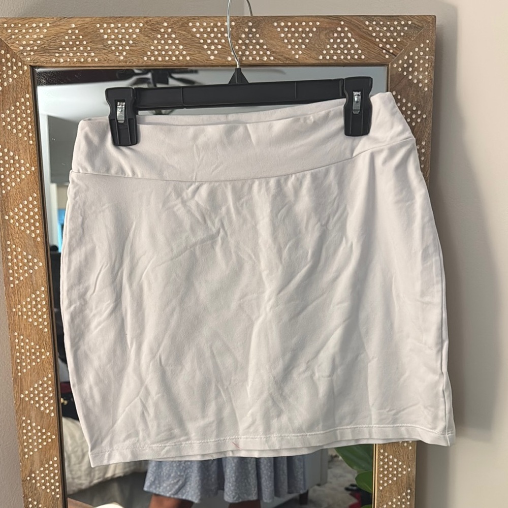 Susana Monaco Classic White Women's Skirt